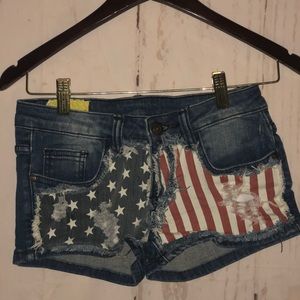 American flag distressed shorts ❤️🇺🇸 size M/28
